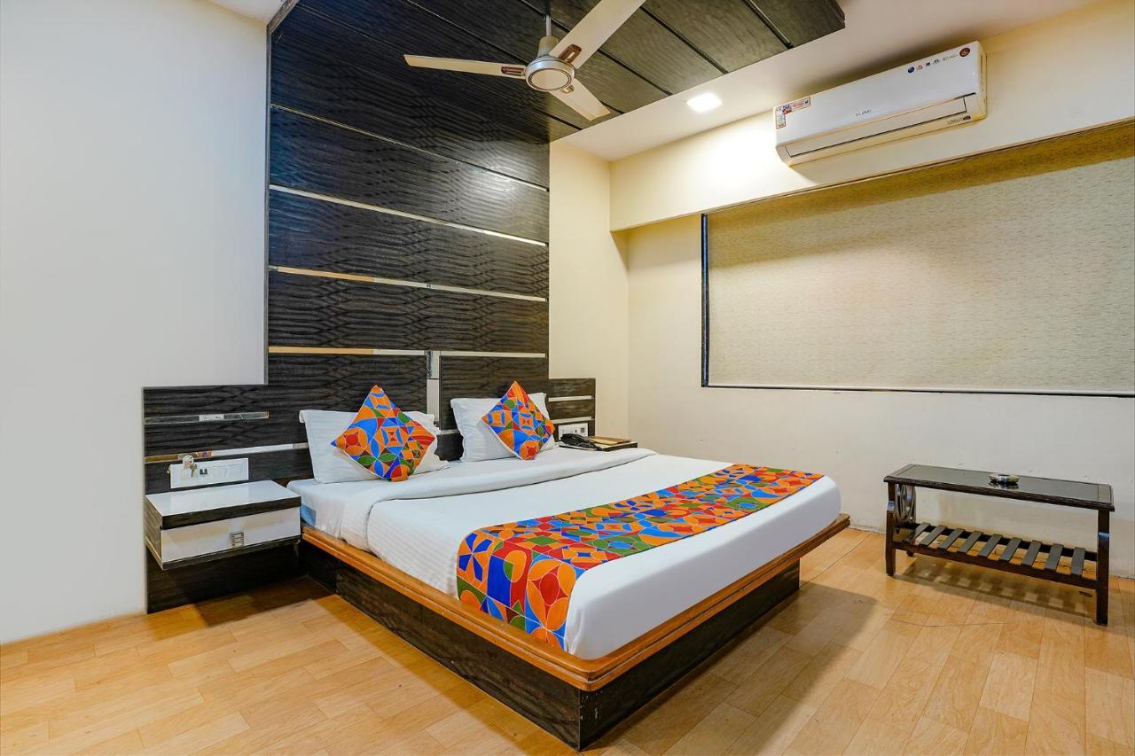 Fabexpress Vinyasa Residency Otel Bhayandar Dış mekan fotoğraf