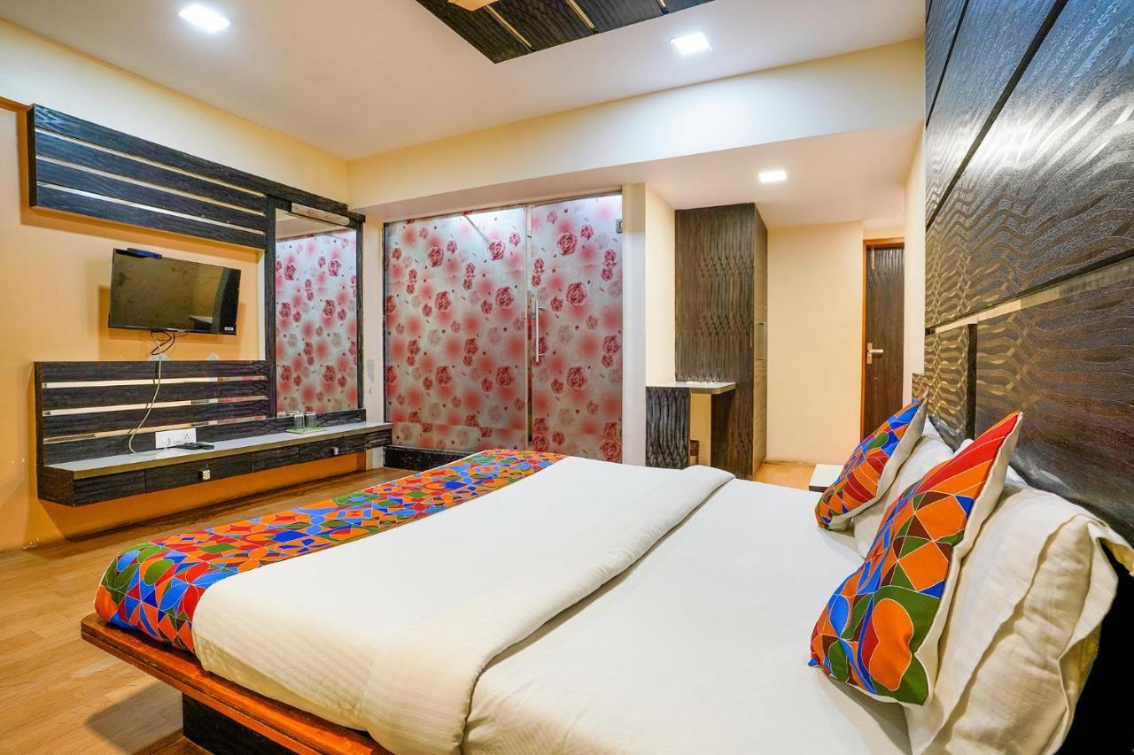 Fabexpress Vinyasa Residency Otel Bhayandar Dış mekan fotoğraf